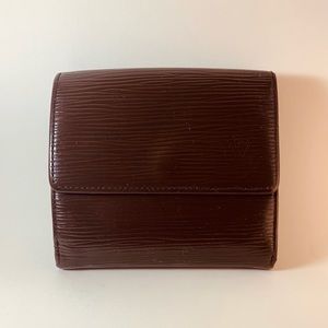 👠SOLD👠 Authentic Louis Vuitton Elise Epi Wallet